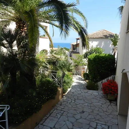 Appartamento Le Lavandou, 2 Pieces, 4 Personnes - Fr-1-251-653 Le Lavandou