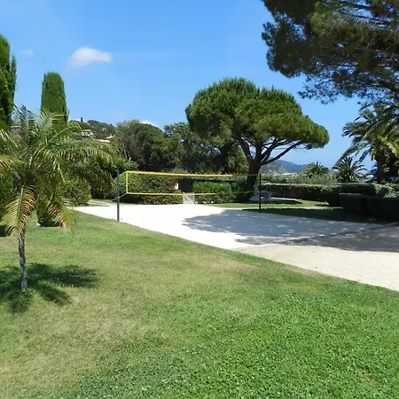 Appartamento Le Lavandou, 2 Pieces, 4 Personnes - Fr-1-251-653 Le Lavandou